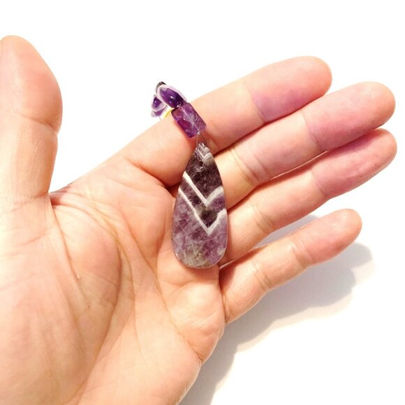 Chevron Amethyst Teardrop Keychain – 6" of Healing Energy - Picture 5 of 7